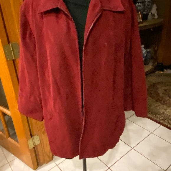 Faux suede jacket in wine color size 20W - Picture 2 of 8